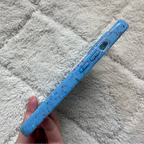 OtterBox | Sustainable Series Case with MagSafe - House Party (Blue) | Iphone 14 - Picture 4 of 11